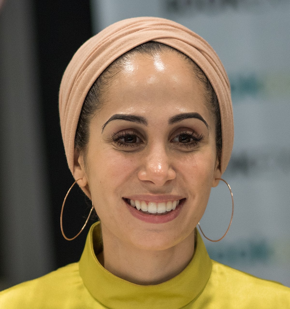 Tahereh Mafi author photo