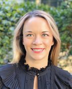 Tessa Bailey author photo