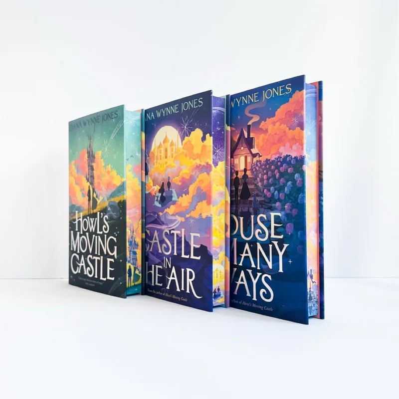 FairyLoot Howl's Moving Castle by Diana Wynne Jones