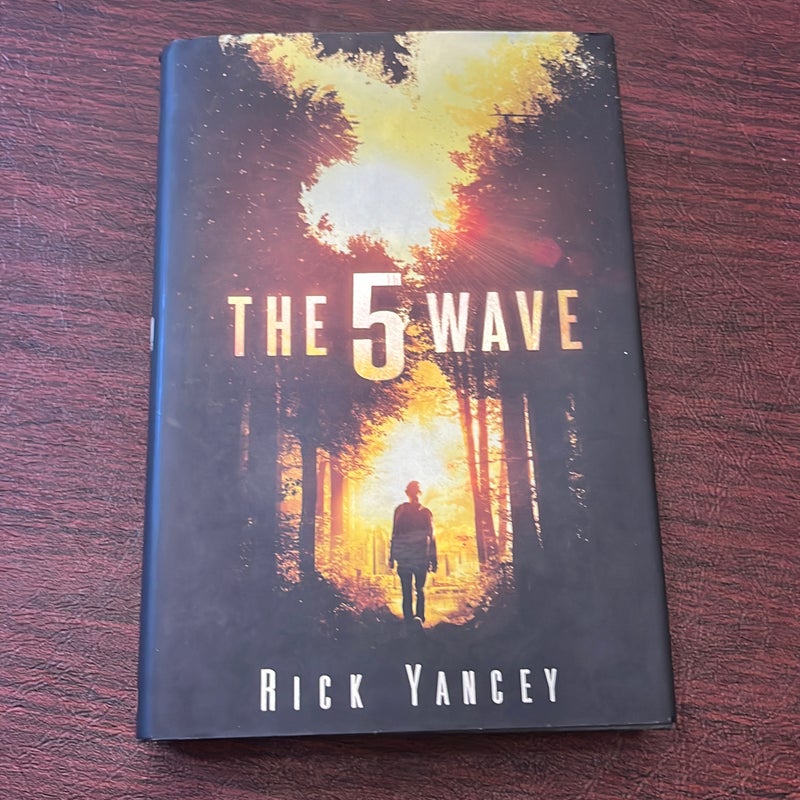 SIGNED The 5th Wave