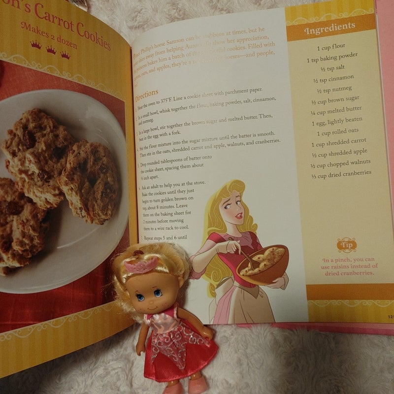 The Disney Princess Cookbook with dolls