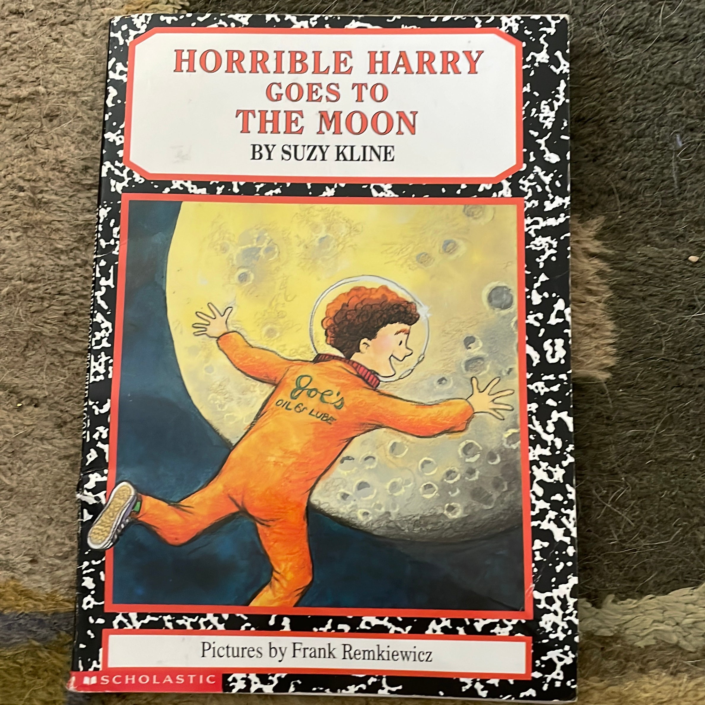 Horrible Harry Goes to the Moon