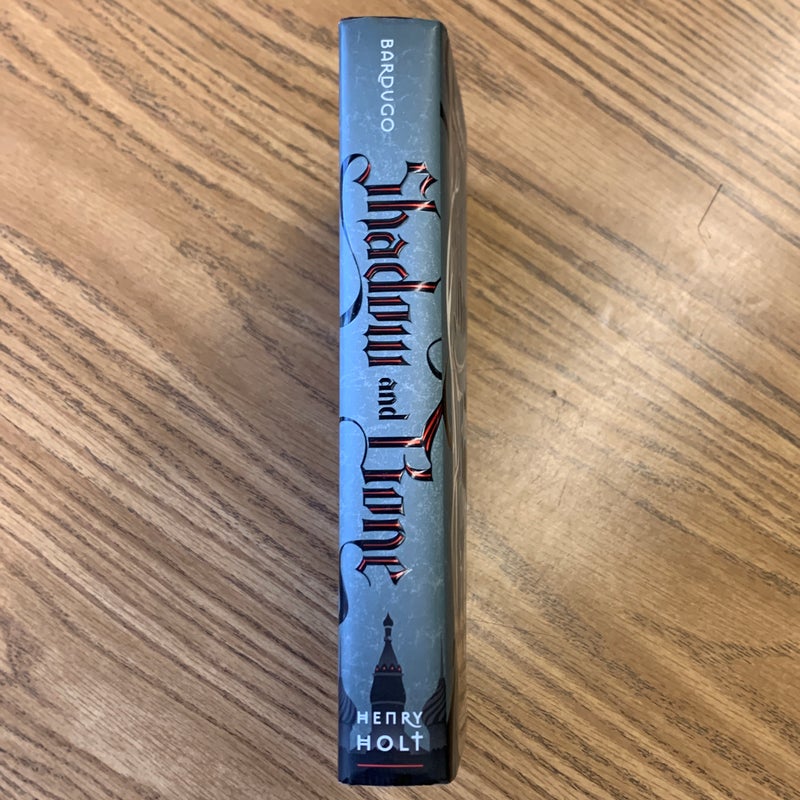 Shadow and Bone (Signed First Edition)