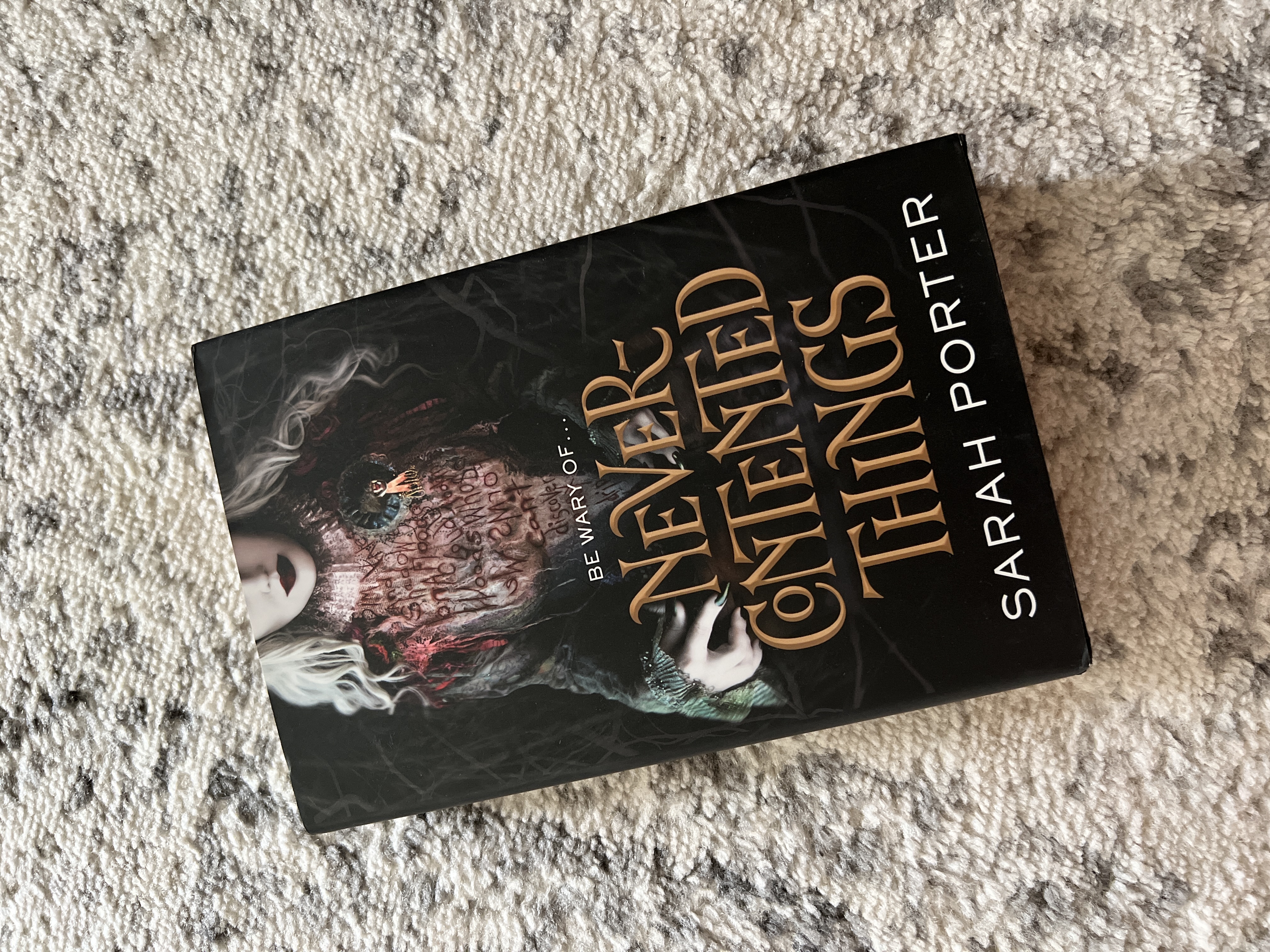 Sale image for a300185f-5a05-494c-ba86-41a30365a9fc-106dsJ1Sc2andeWzattXN8q5ZOj2