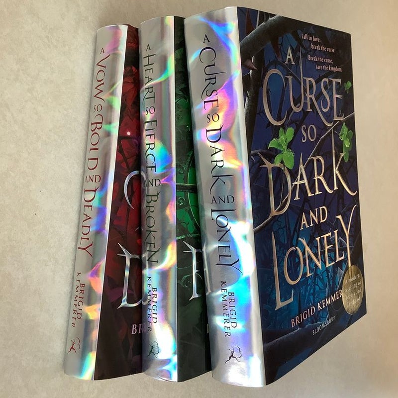 A Curse So Dark and Lonely trilogy (Fairyloot Editions)