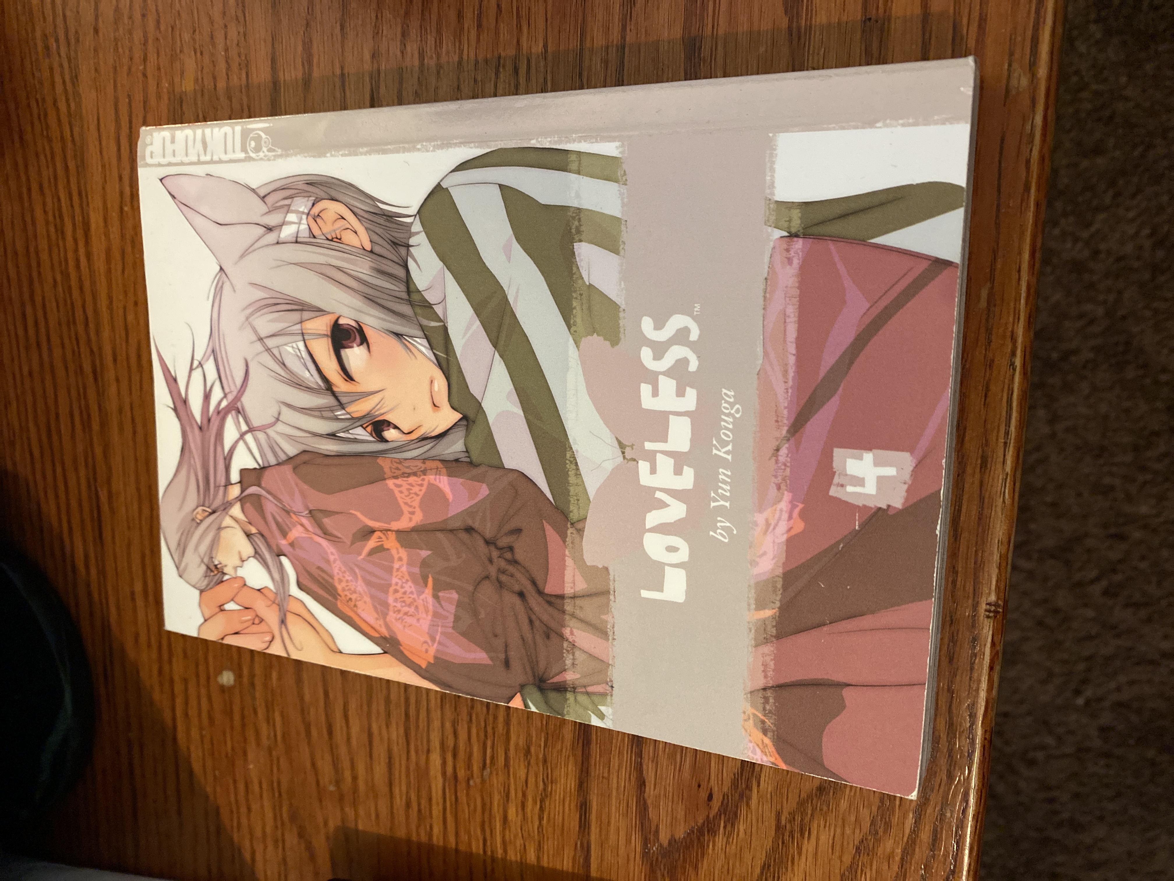 Loveless by Yun Kouga Volume 4