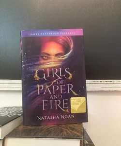 Barnes and Noble Exclusive Girls of Paper and Fire