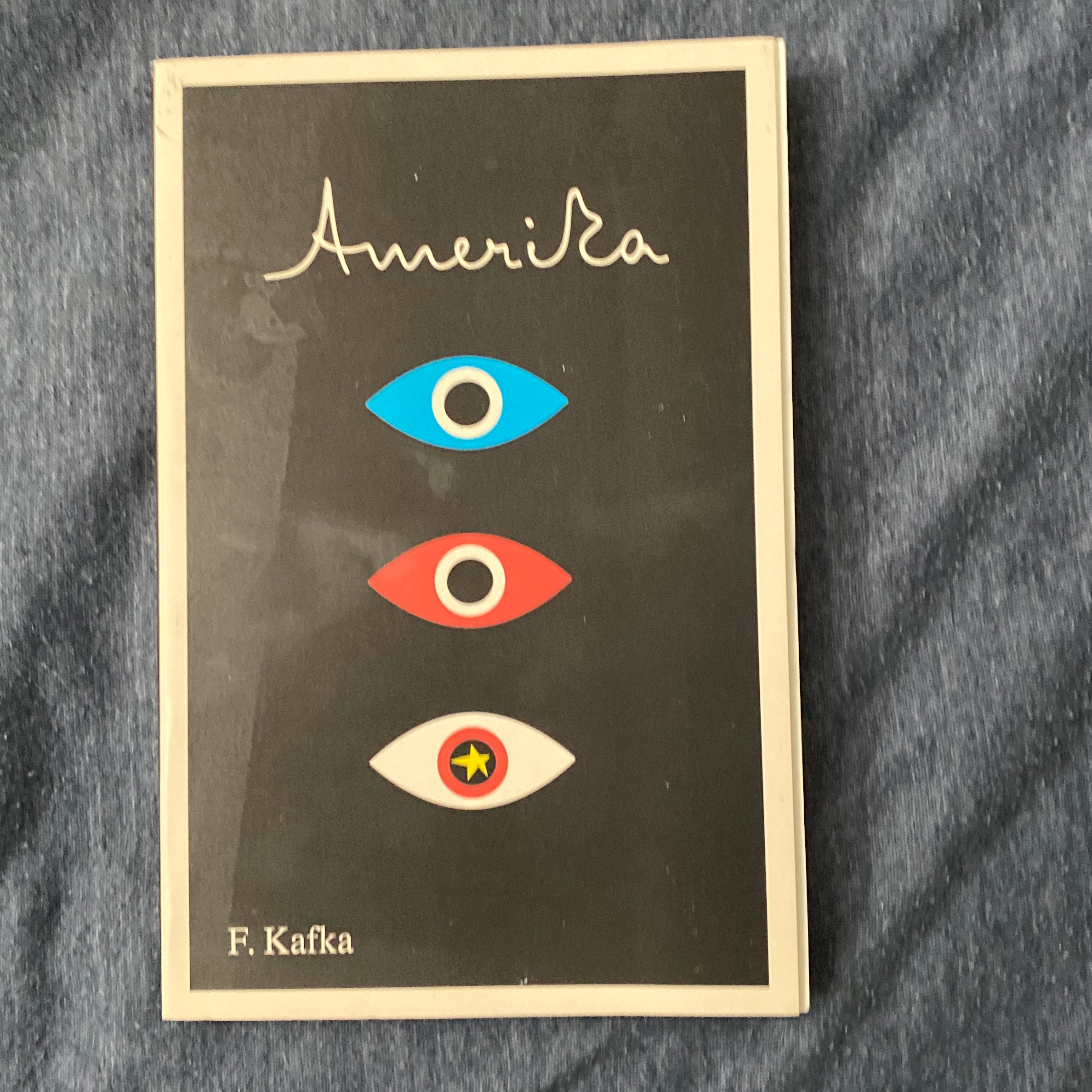 Amerika: the Missing Person