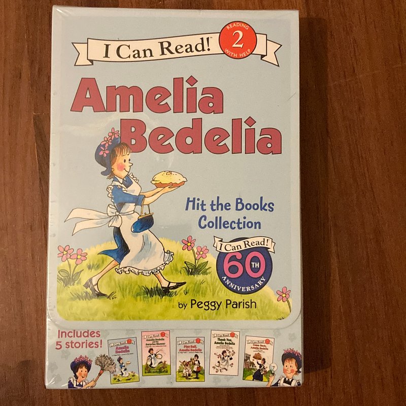Amelia Bedelia I Can Read Box Set #1: Amelia Bedelia Hit the Books