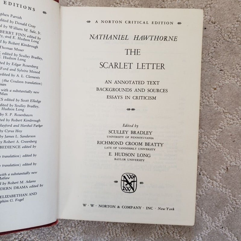 The Scarlet Letter (Norton Critical Edition, 1962)