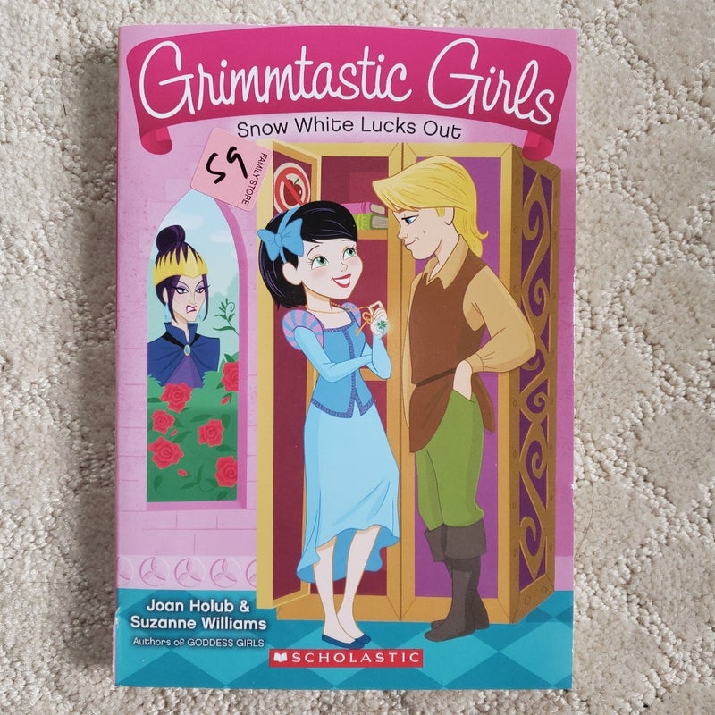 Grimmtastic Girls: Snow White Lucks Out