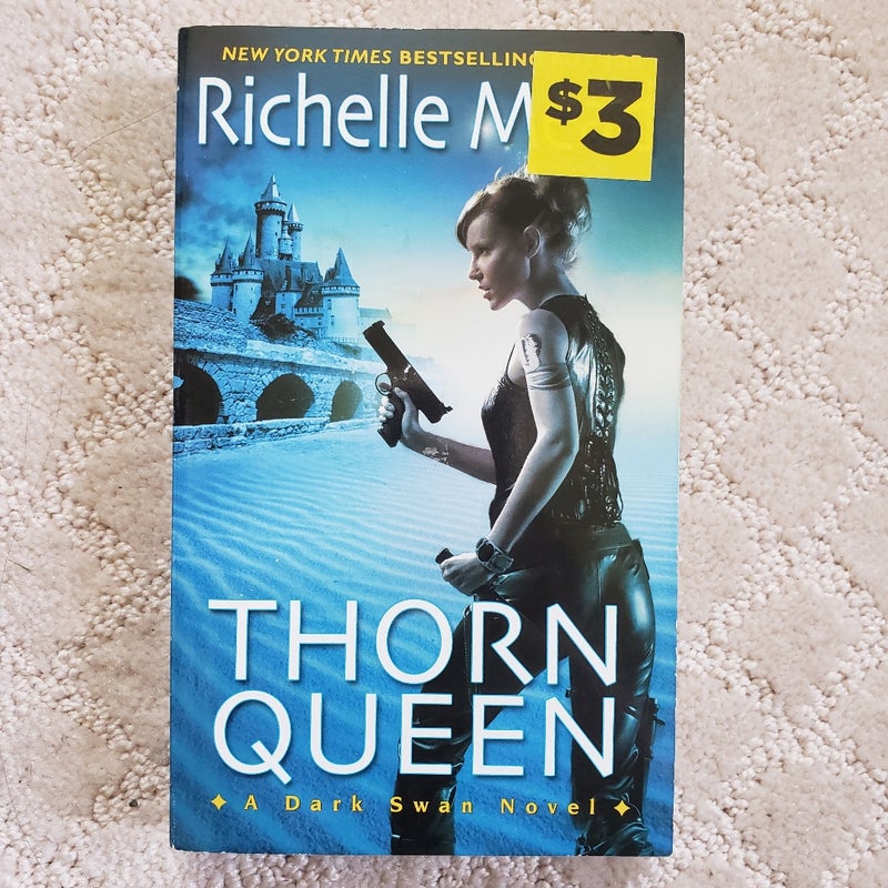 Thorn Queen (Dark Swan book 2)