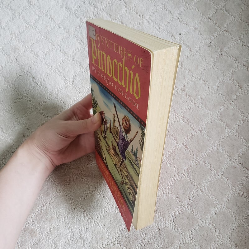 Adventures of Pinnochio (Illustrated Junior Library Edition, 1982)