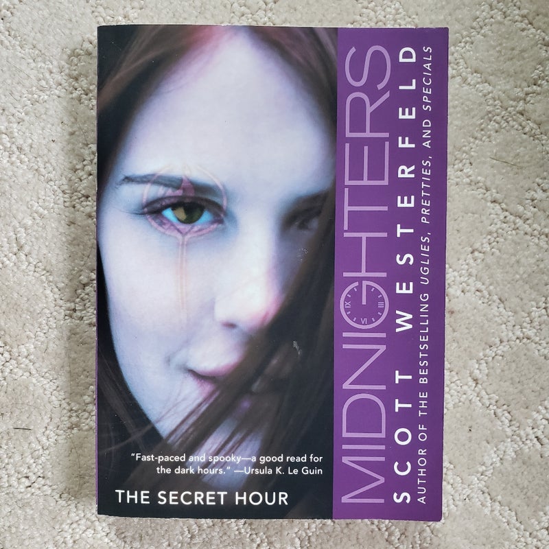 The Secret Hour (Midnighters book 1)