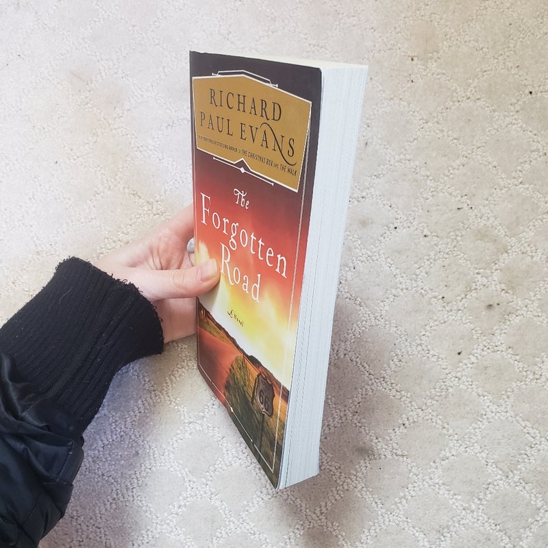 The Forgotten Road (1st Simon & Schuster Paperback Editiom, 2019)
