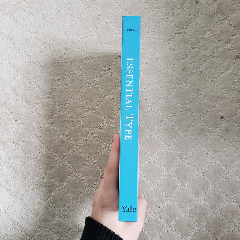 Essential Type : An Illustrated Guide to Understanding and Using Fonts