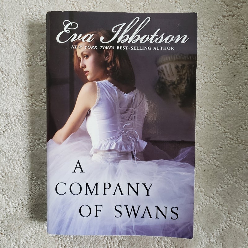 A Company of Swans (Speak Edition, 2007)