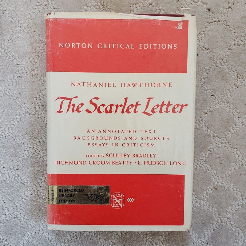 The Scarlet Letter (Norton Critical Edition, 1962)