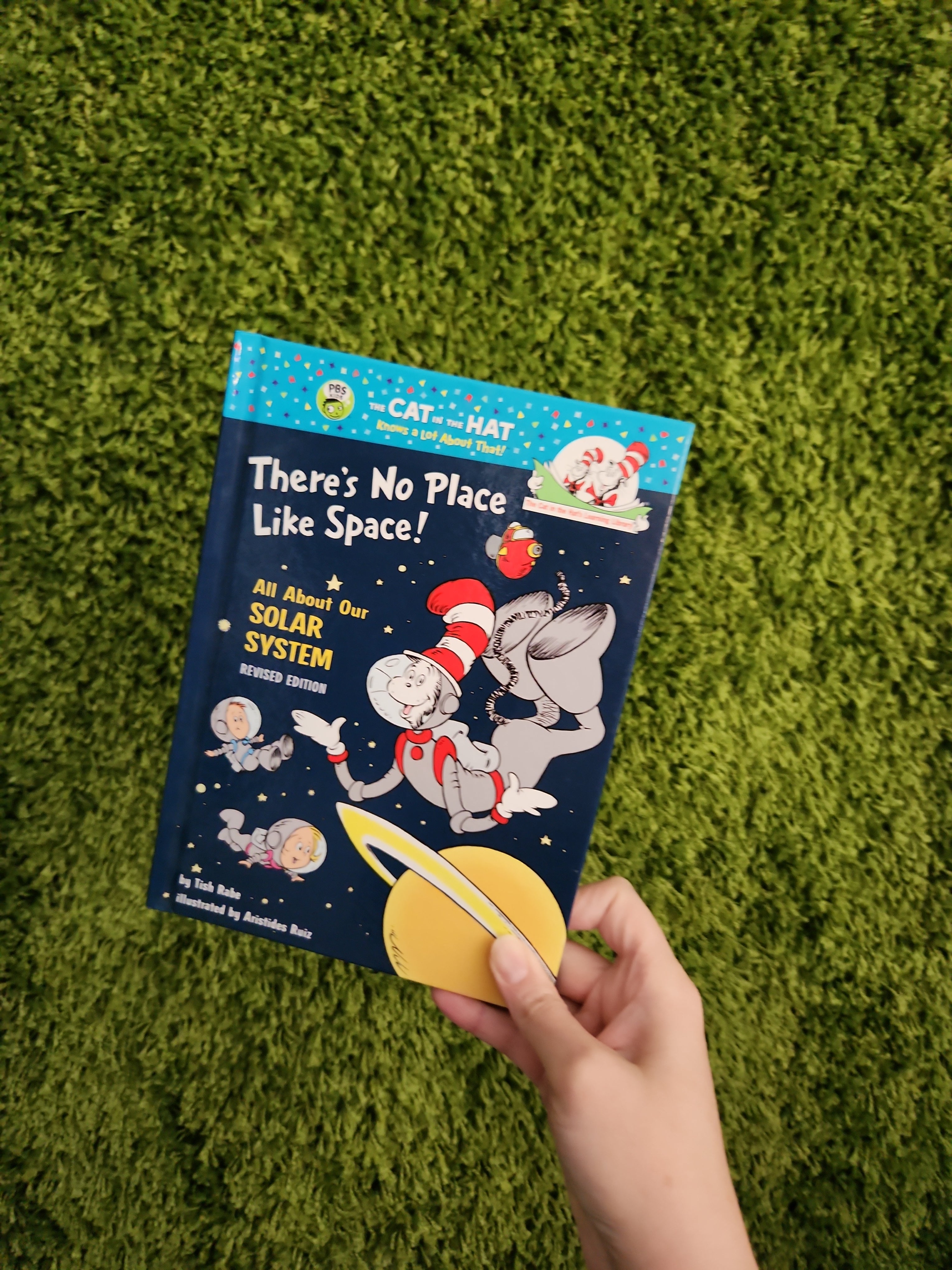 The Cat in the Hat Know a Lot About That: There’s No Place Like Space by Tish Rabe