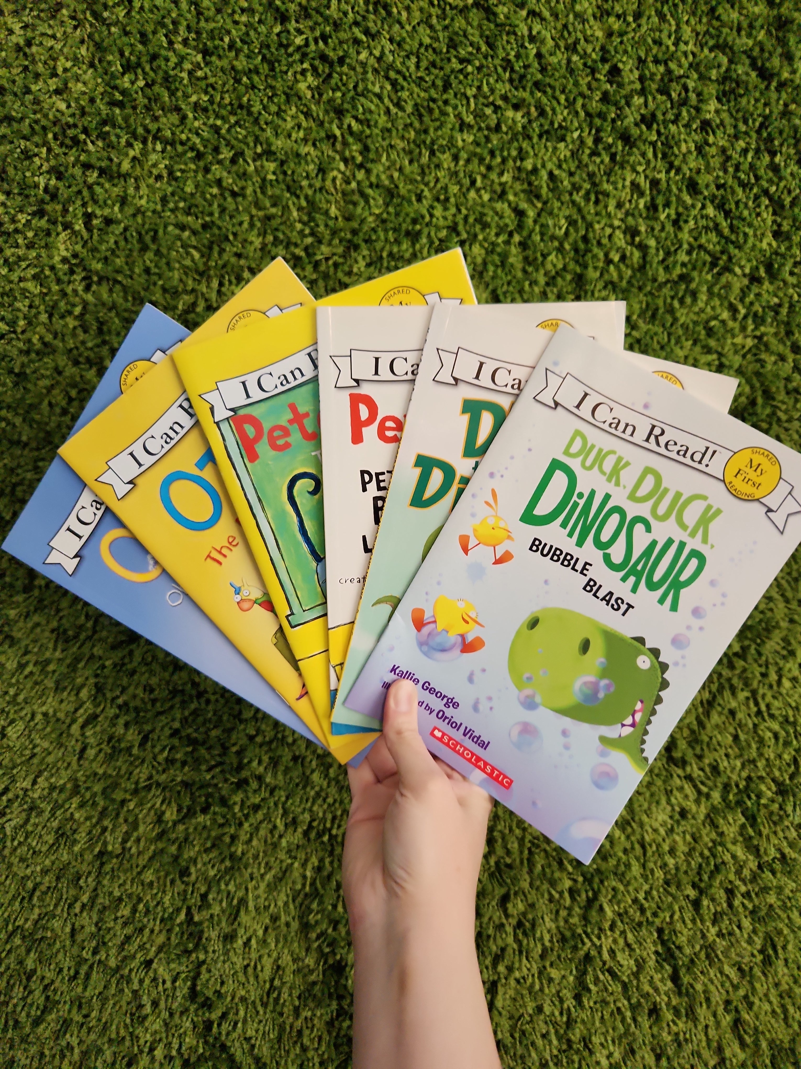 I Can Read Bundle: Otter – Oh, No, Bath Time!; Otter – The Best Job Ever!; Pete the Cat – Too Cool for School; Pete the Cat – Pete’s Big Lunch; Digger the Dinosaur and the Cake Mistake; Duck, Duck, Dinosaur – Bubble Blast