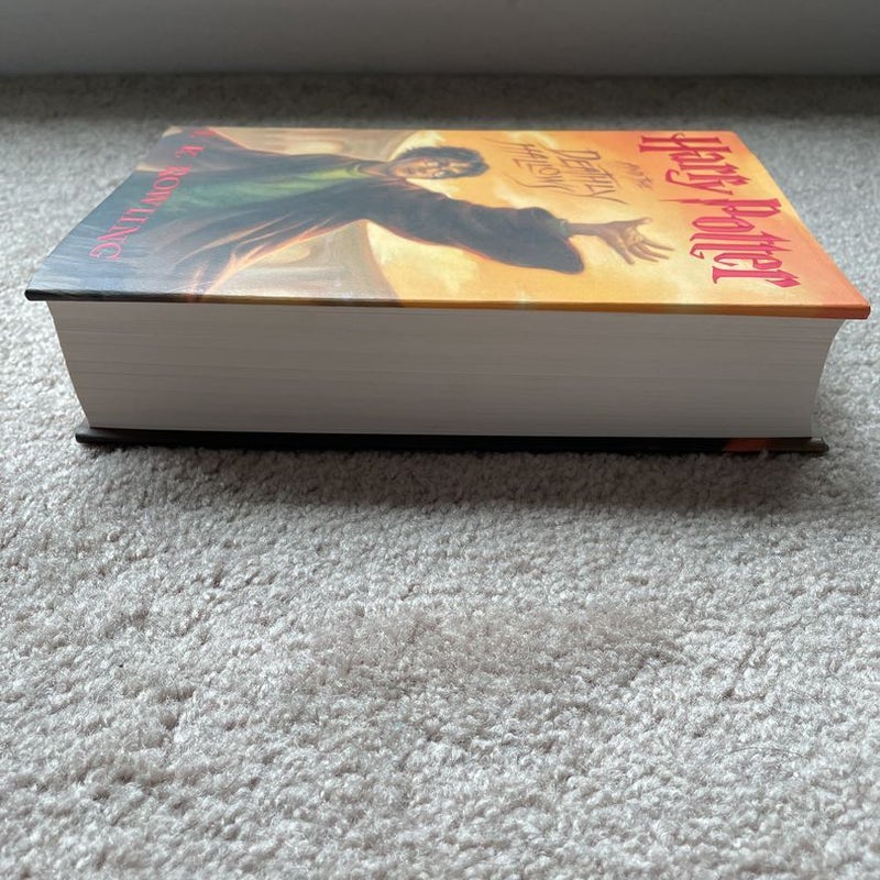 Harry Potter and the Deathly Hallows (First Edition)