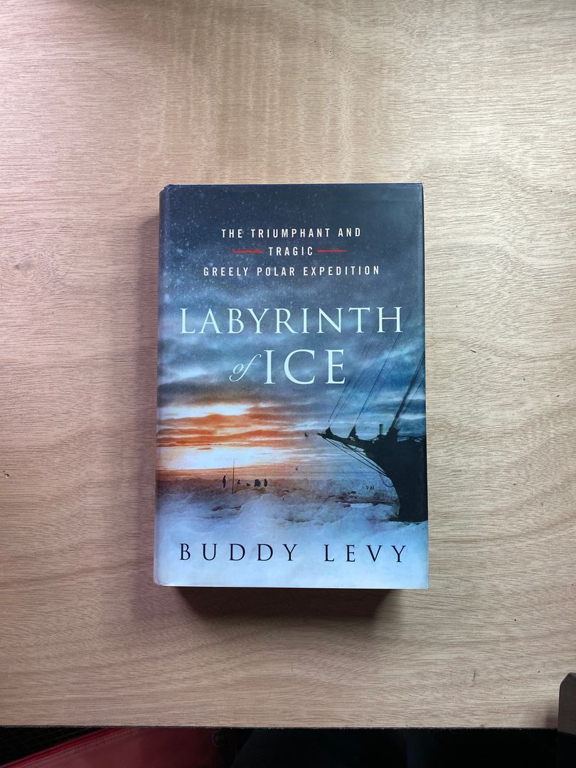 Labyrinth of Ice