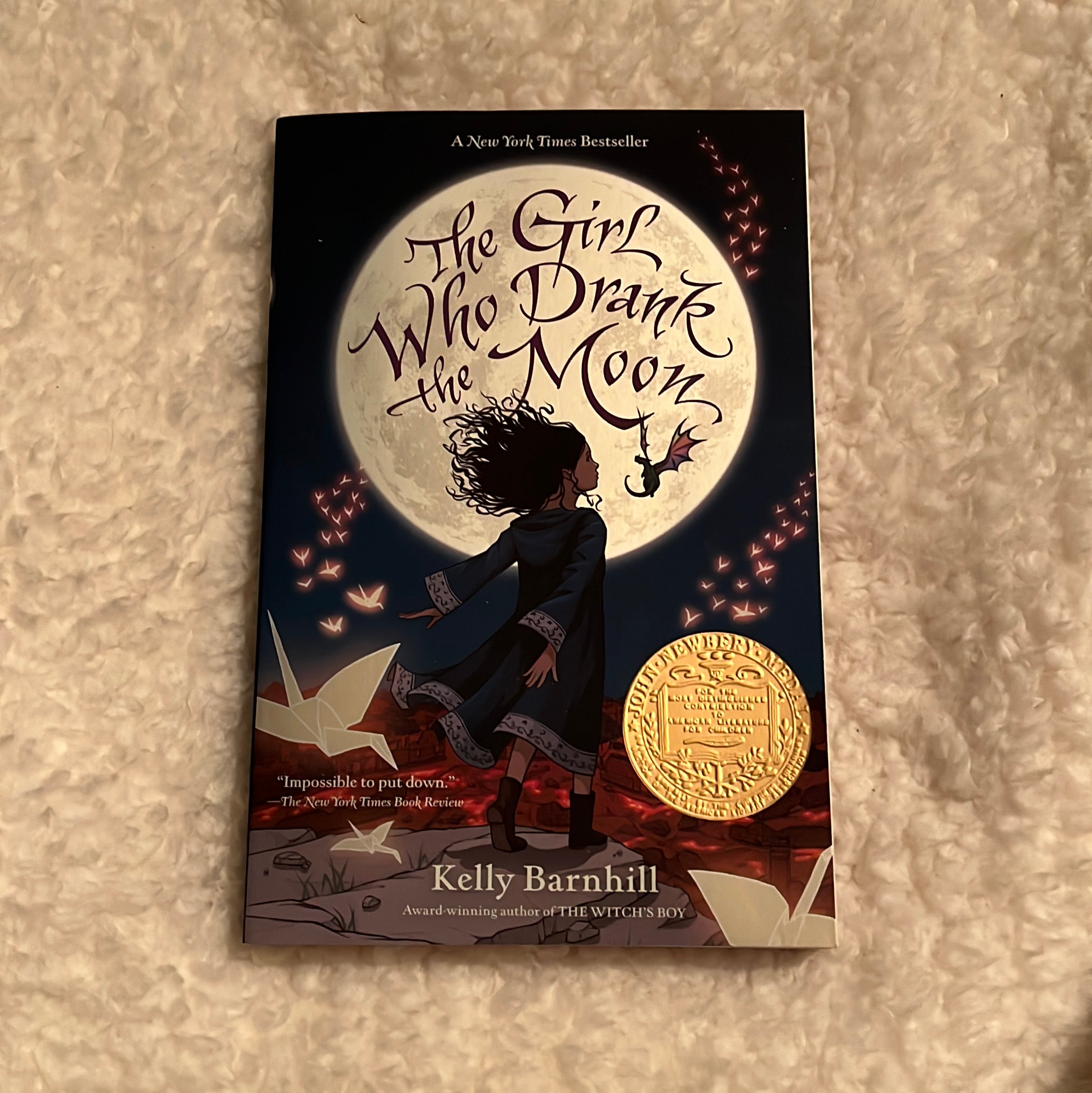 The Girl Who Drank the Moon (Winner of the 2017 Newbery Medal)