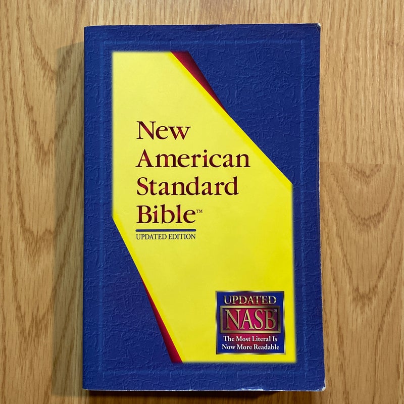 New American Standard Bible Paberback