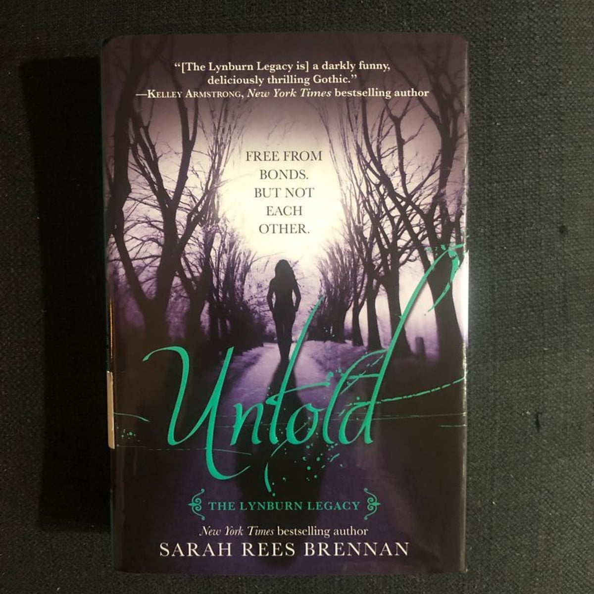 Untold (the Lynburn Legacy Book 2) by Sarah Rees Brennan