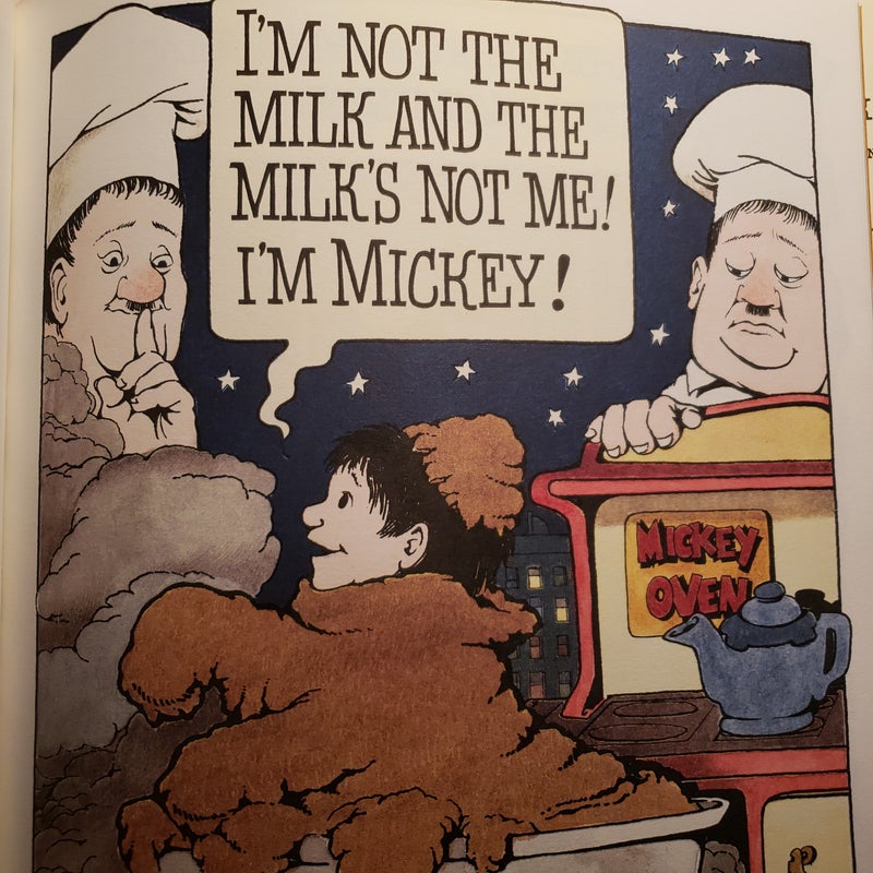 In the Night Kitchen (Caldecott Collection)