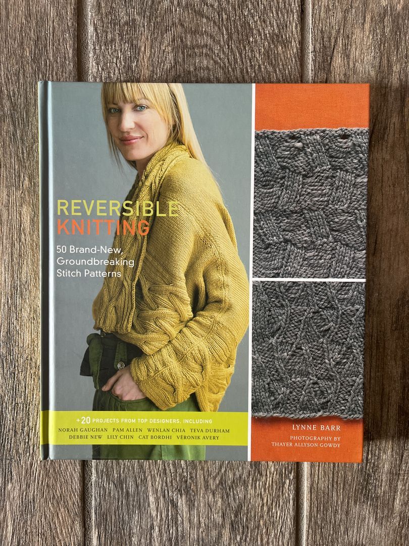 Reversible Knitting