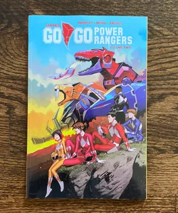 Saban's Go Go Power Rangers Vol. 2