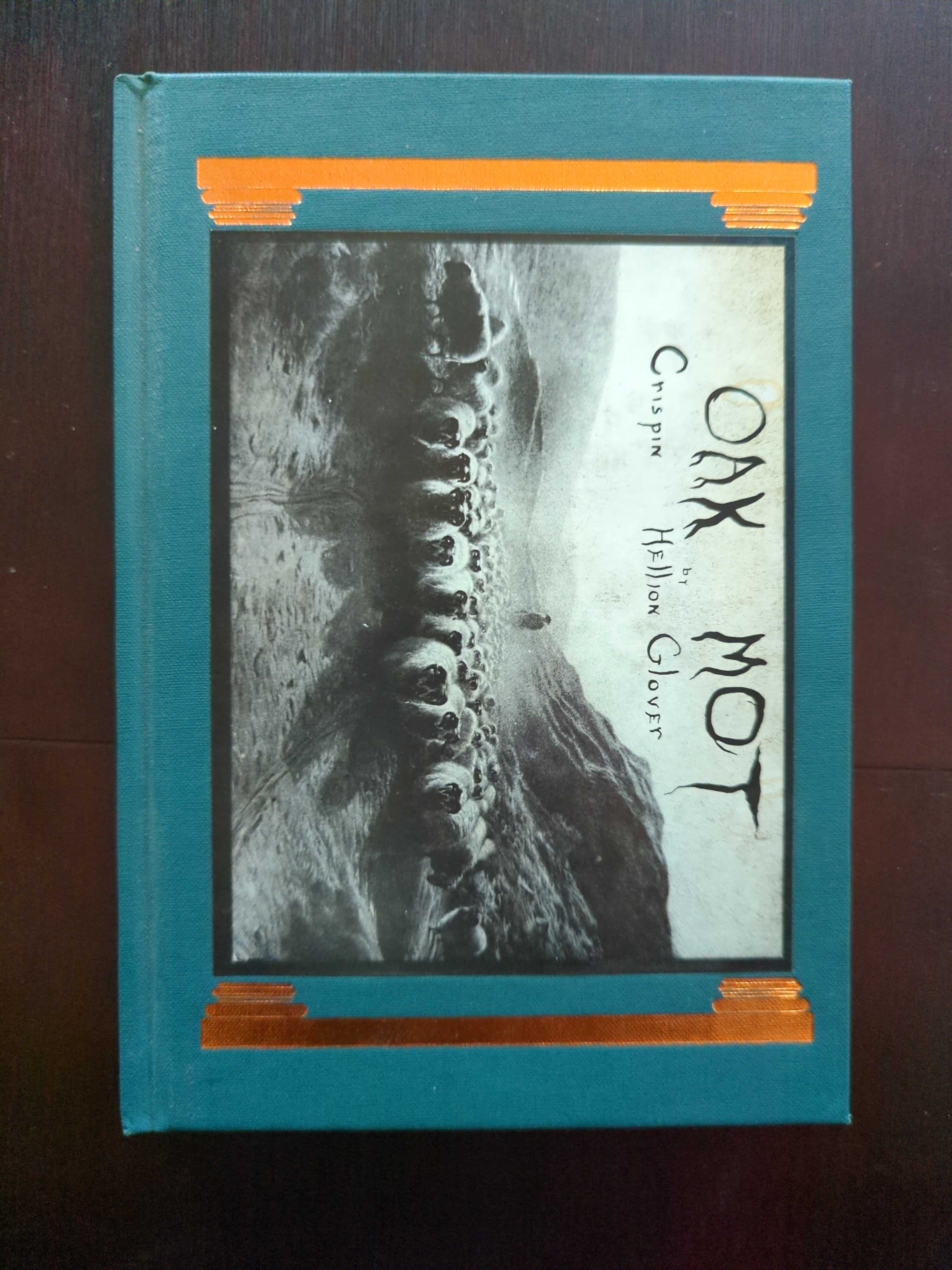 Oak-Mot