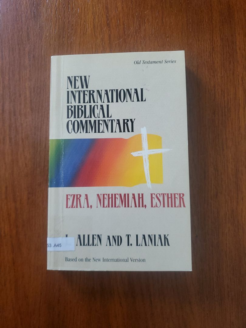 Ezra,　Esther　Nehemiah,　Pangobooks　by　Leslie　Allen,　Paperback