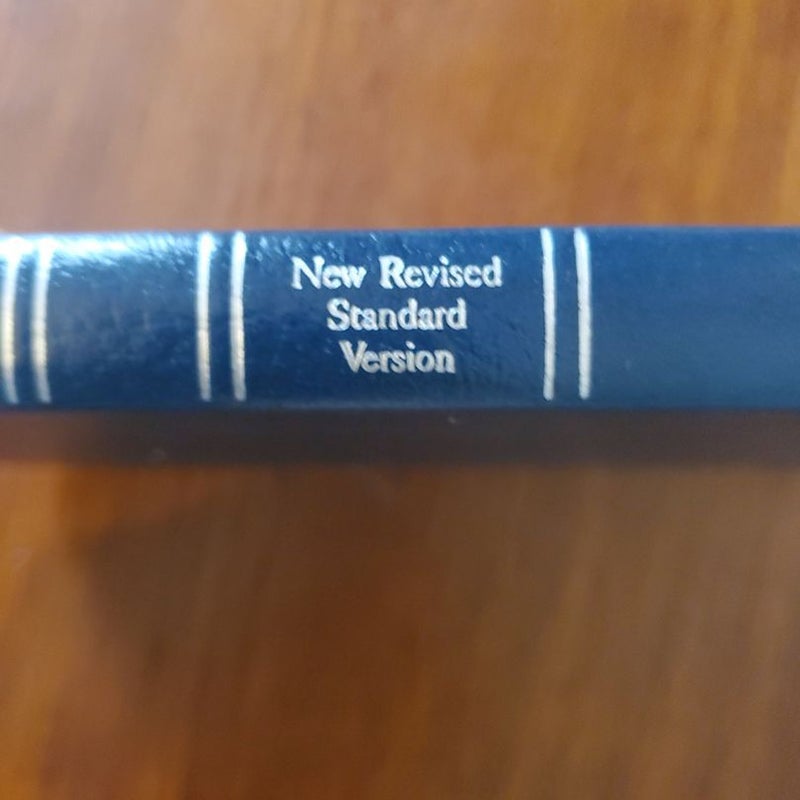 Ultra Thin Reference Bible NRSV Genuine Leather