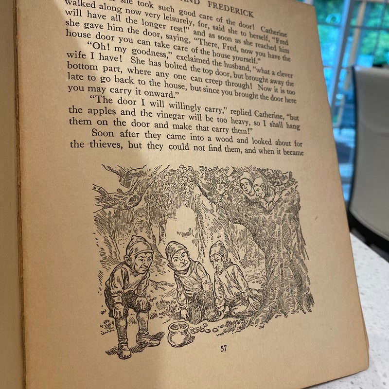 Grims Fairy Stories: Illustrated 1920s Edition