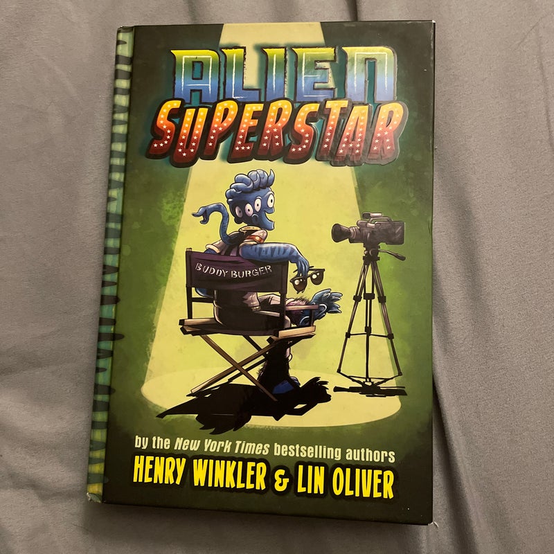 Alien Superstar (Book #1)