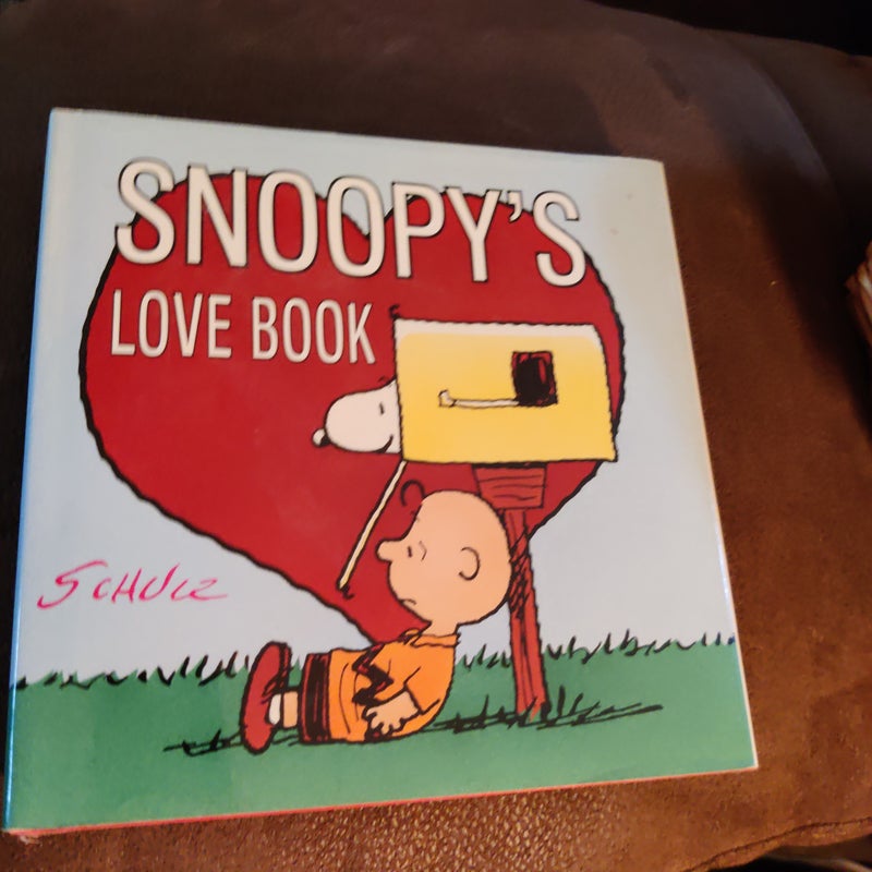 Snoopy's Love Book