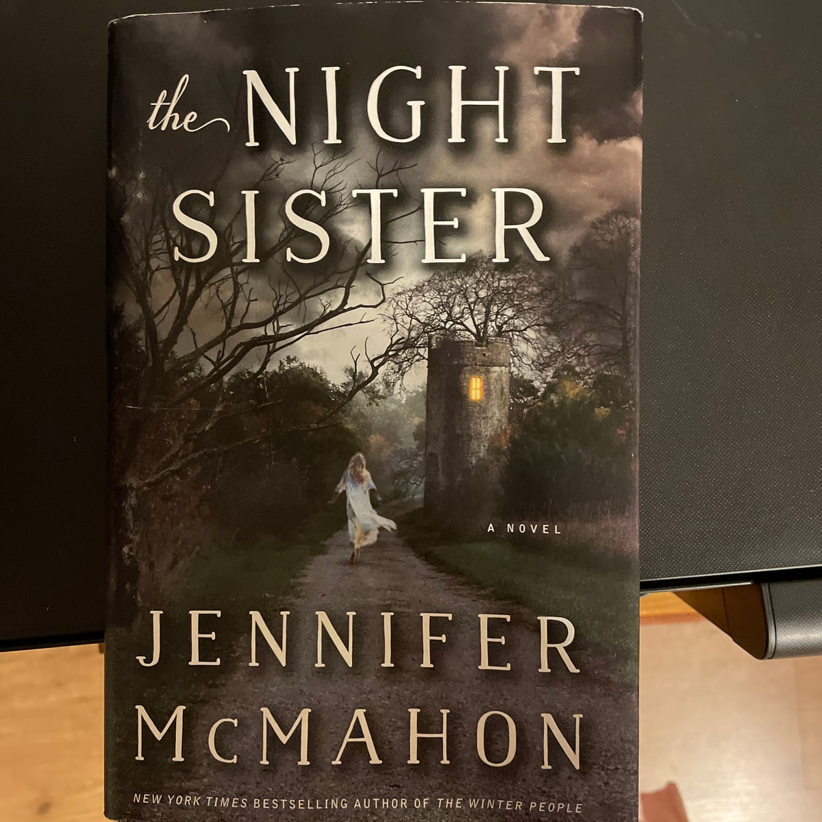 The Night Sister by Jennifer McMahon, Hardcover Pangobooks
