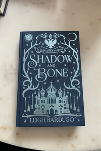 Shadow and Bone (Fairyloot Collector’s Edition)