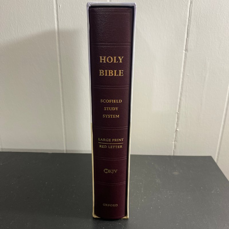 The Scofield Study Bible III, NKJV, Large Print Edition by