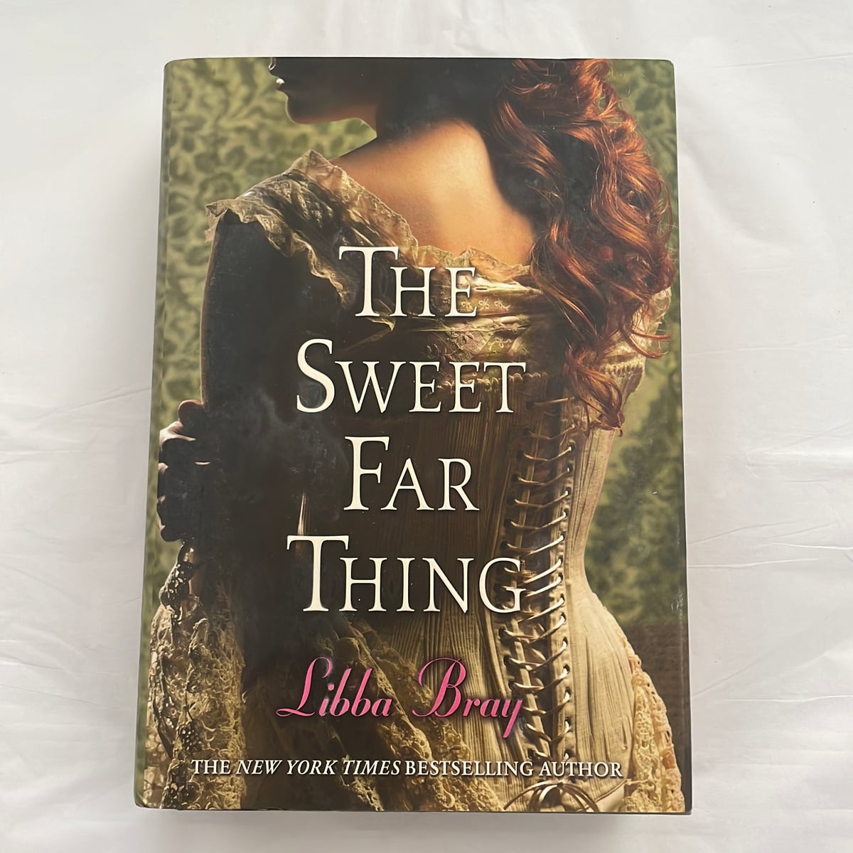 The sweet far thing by Libba Bray, Hardcover | Pangobooks
