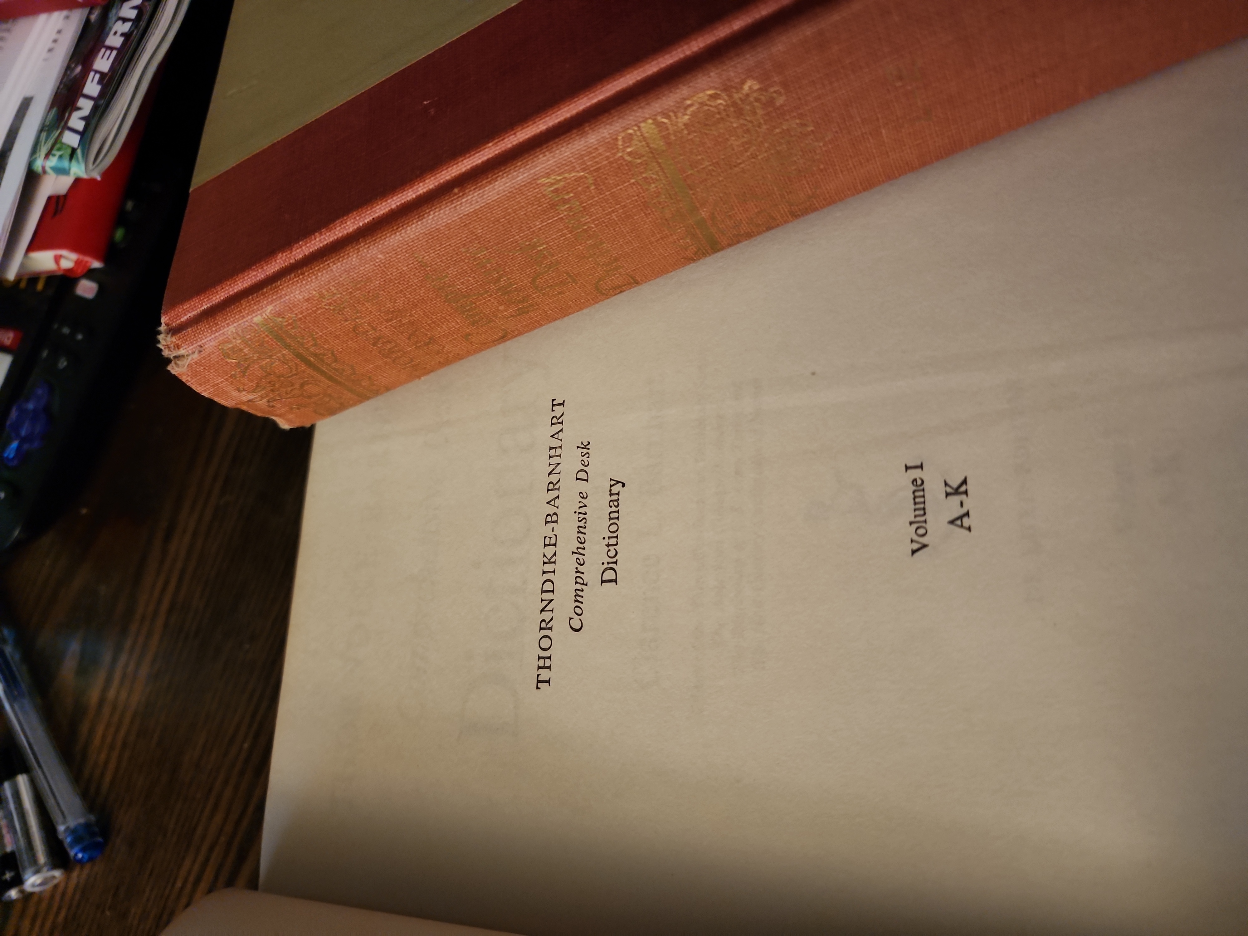 Thorndike-Barnhart Comprehensive Desk Dictionary 