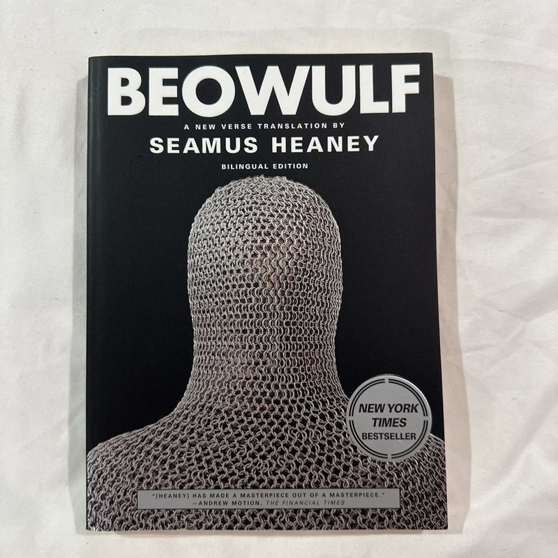 Beowulf a New Verse Translation Bilingual Edition