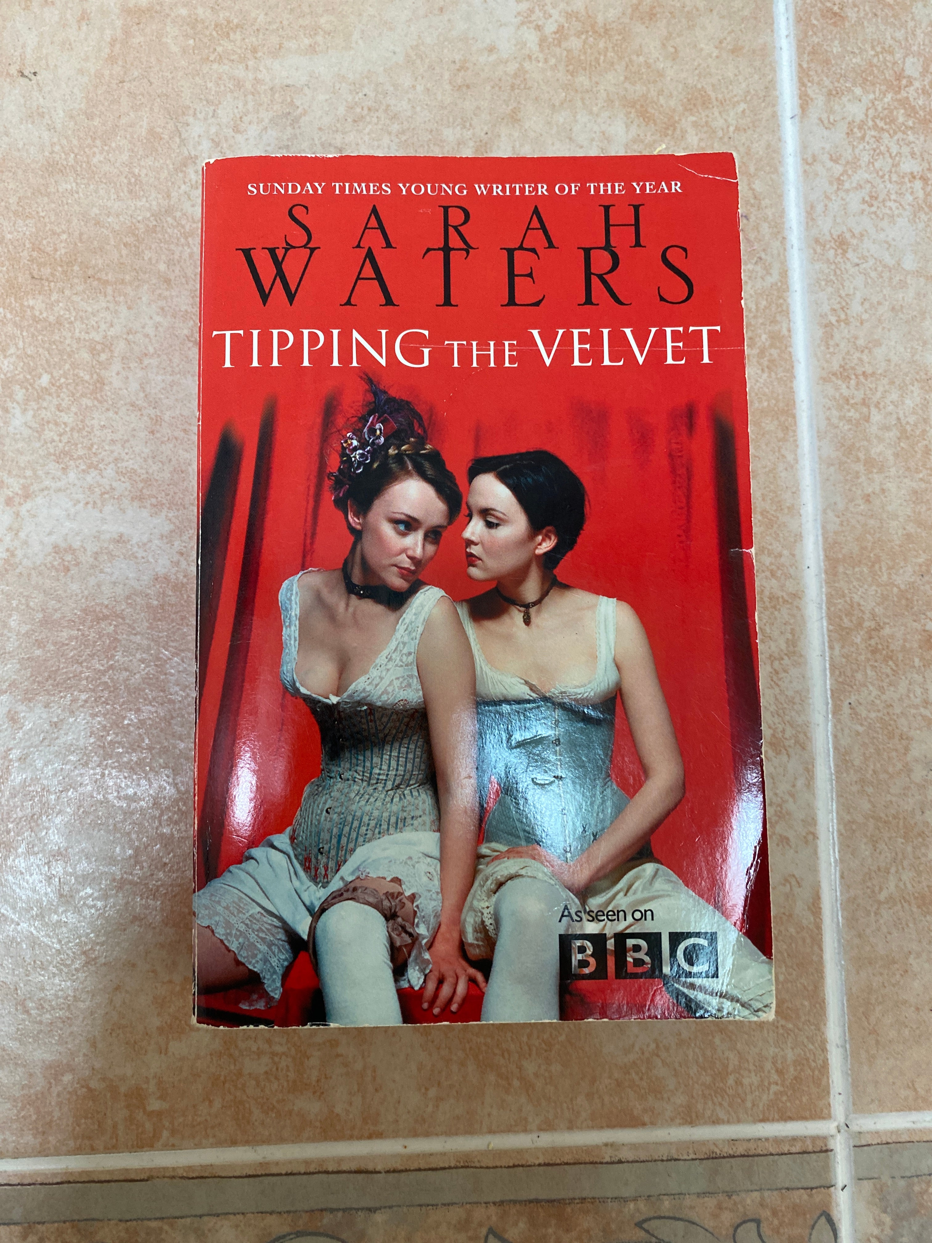 Tipping the Velvet