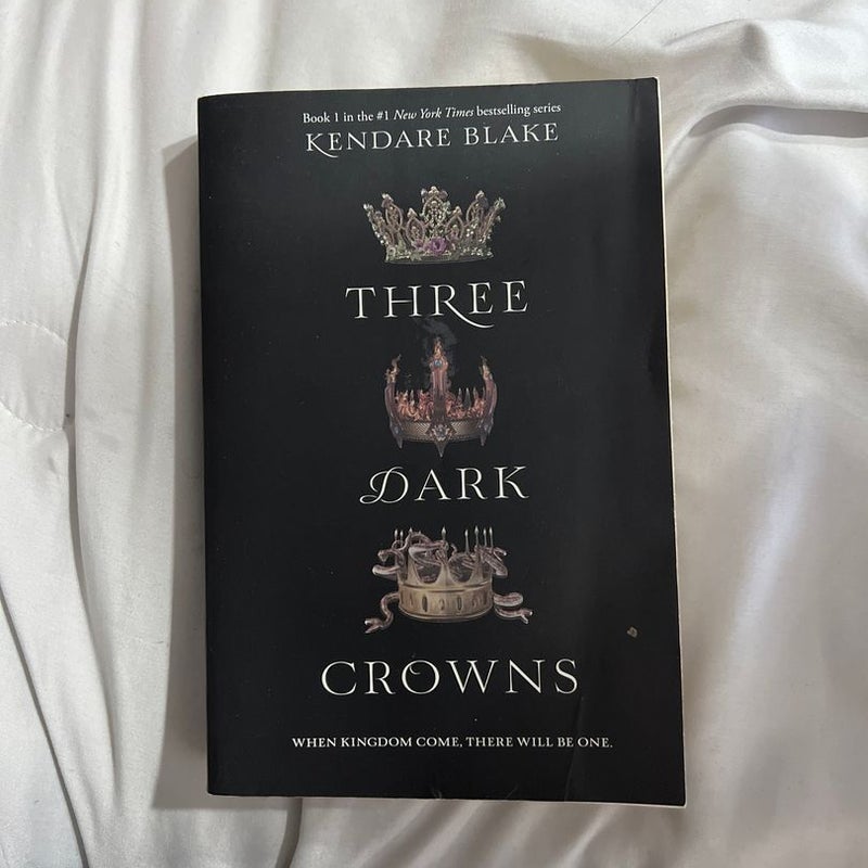 Three Dark Crowns