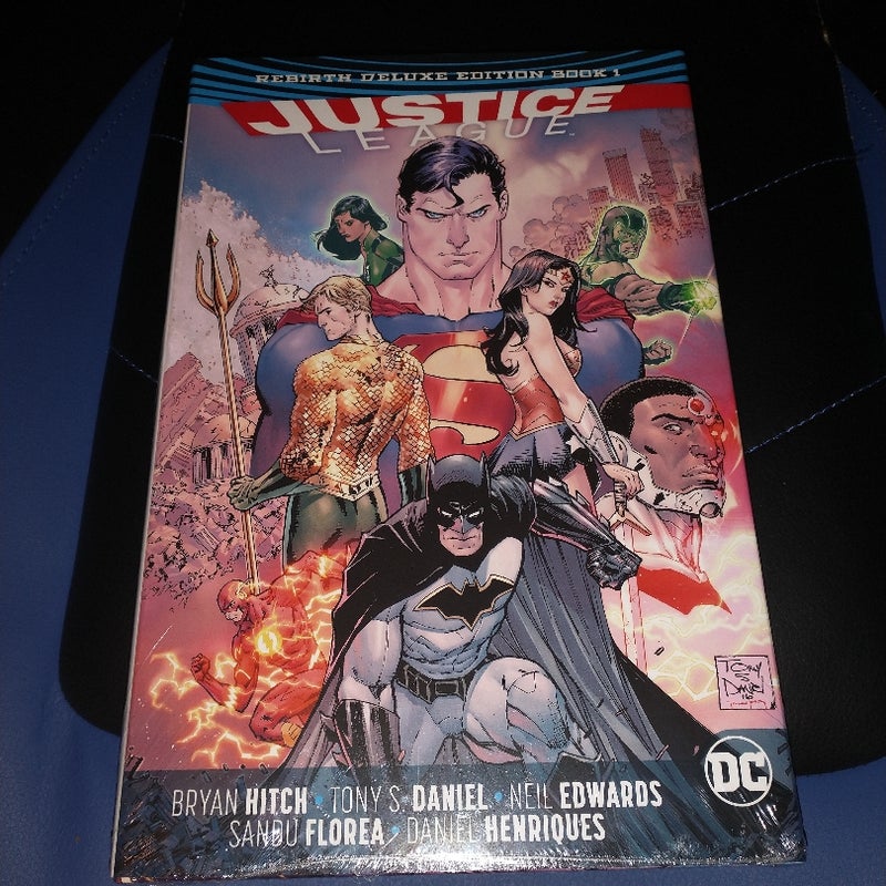 Justice League Rebirth Deluxe Ed Book 1