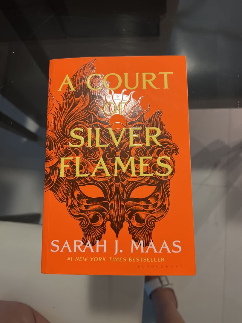 A Court of Silver Flames