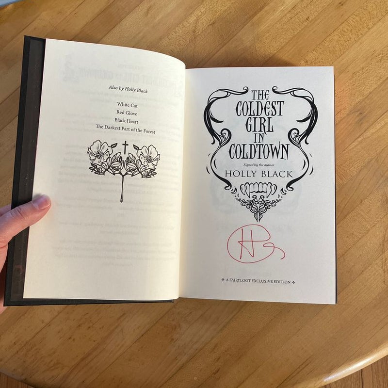 The Coldest Girl in ColdTown SIGNED Holly Black shops Fairyloot Exclusive