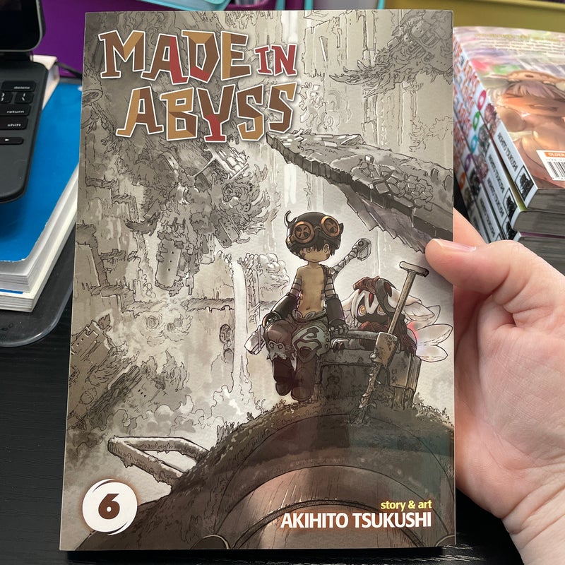 Made in Abyss Vol. 2 (Paperback)
